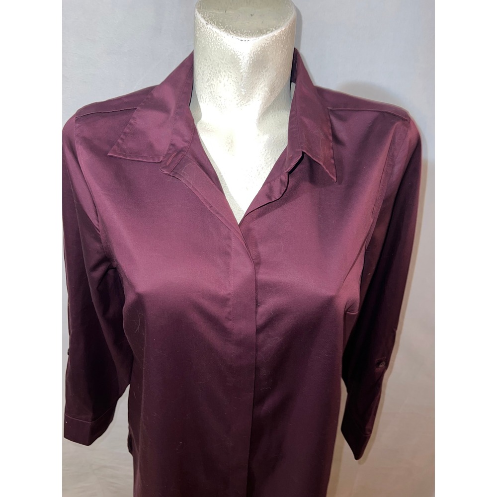 Chico's Plum Purple Sateen Roll Tab Long Sleeve Button Down Tunic Top Size (1) M - Picture 2 of 11